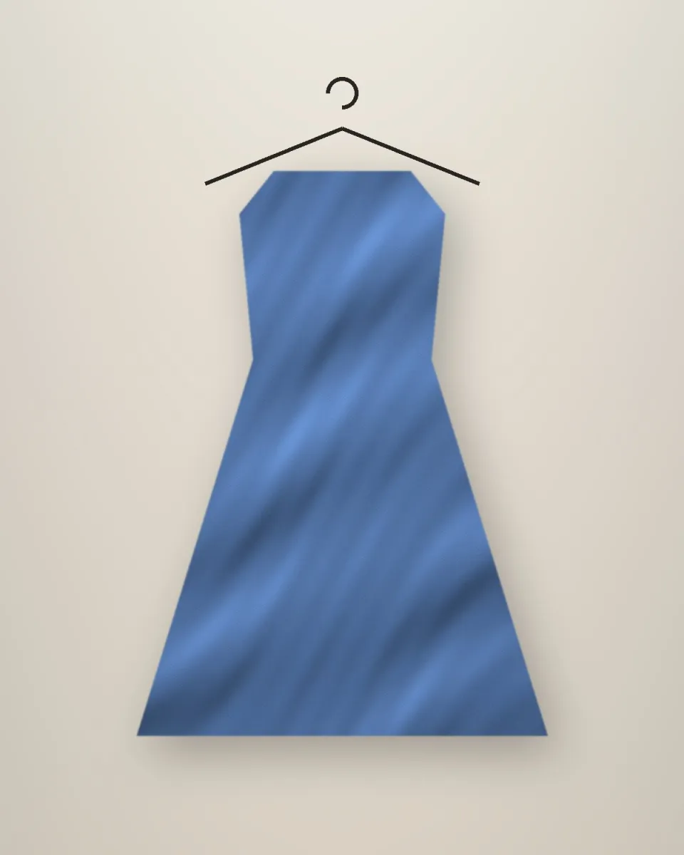 Robe longue bleue sur cintre