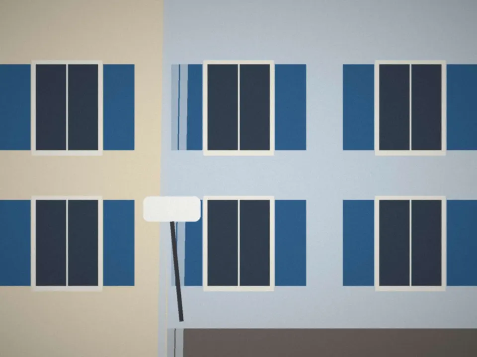Peintre appliquant une peinture de façade au rouleau